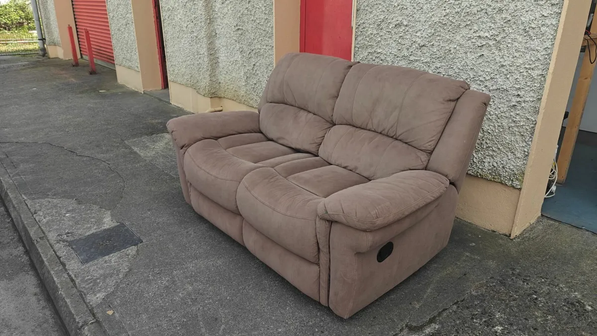 2 Seater Recliner - Image 2