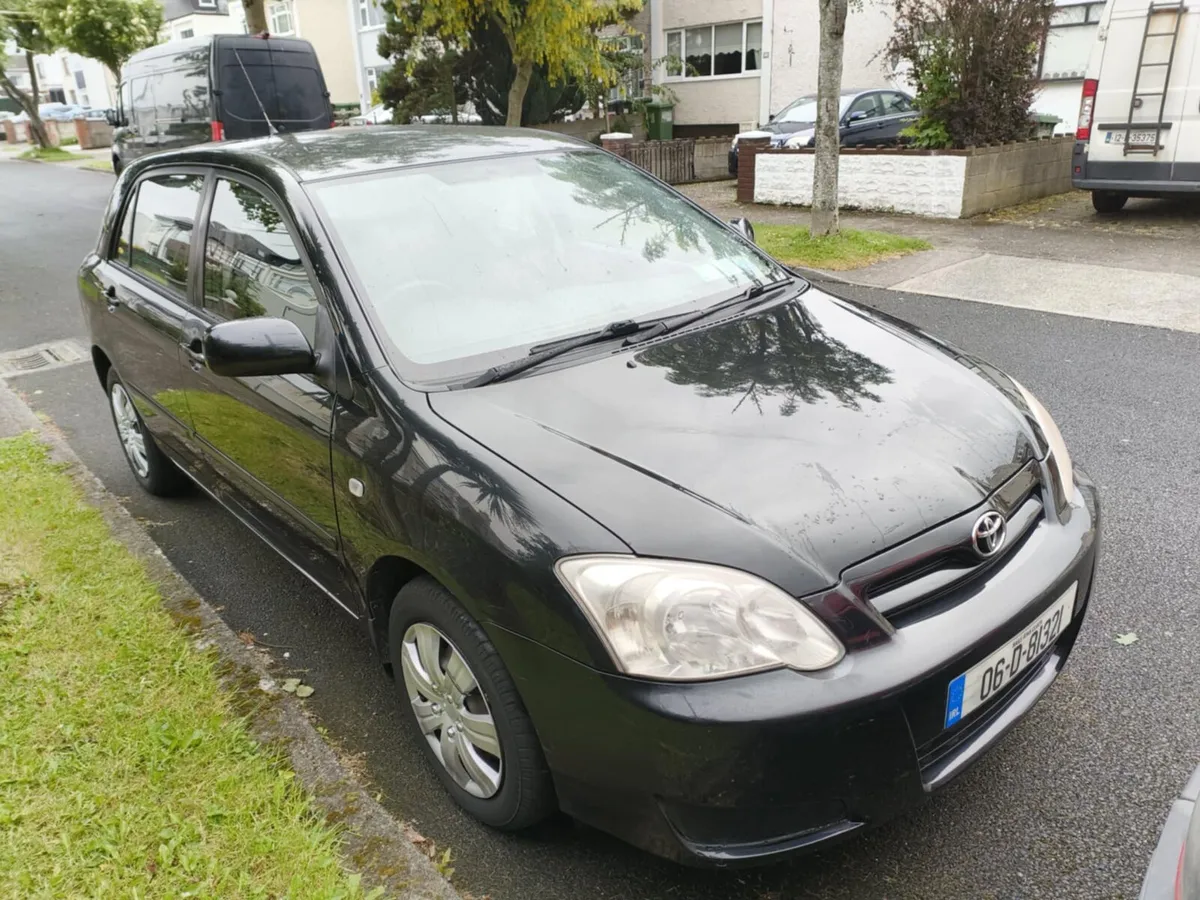 Toyota corolla 1.4 - Image 1