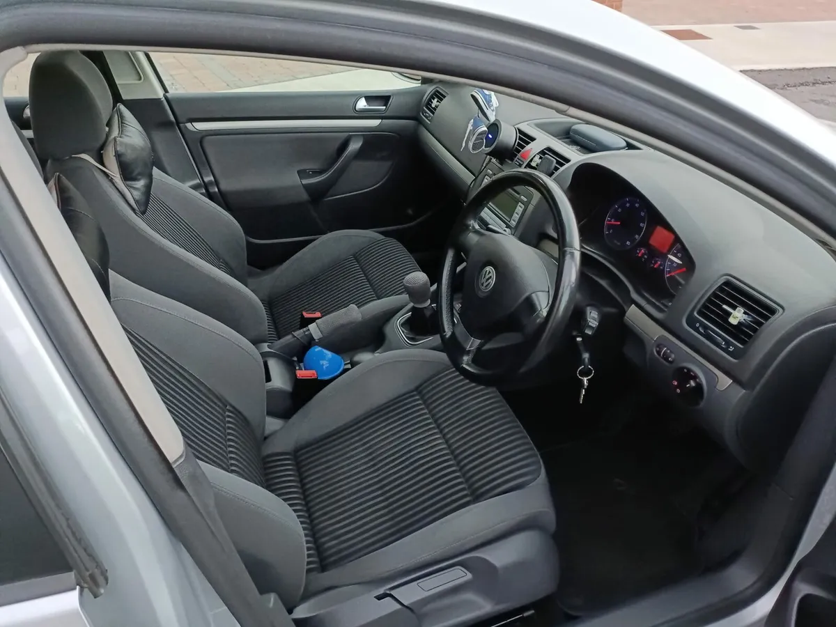 Volkswagen Golf Sport 2007 Petrol - Image 3