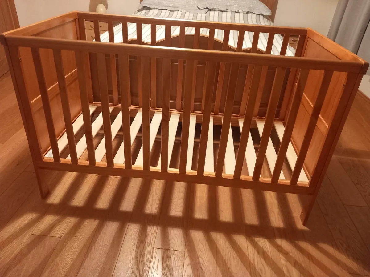 Cot - Image 2