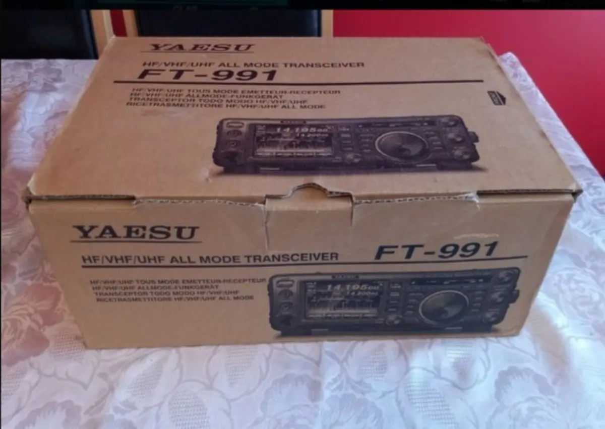 Yaesu FT-991 HF/VHF/UHF Transceiver - Image 3