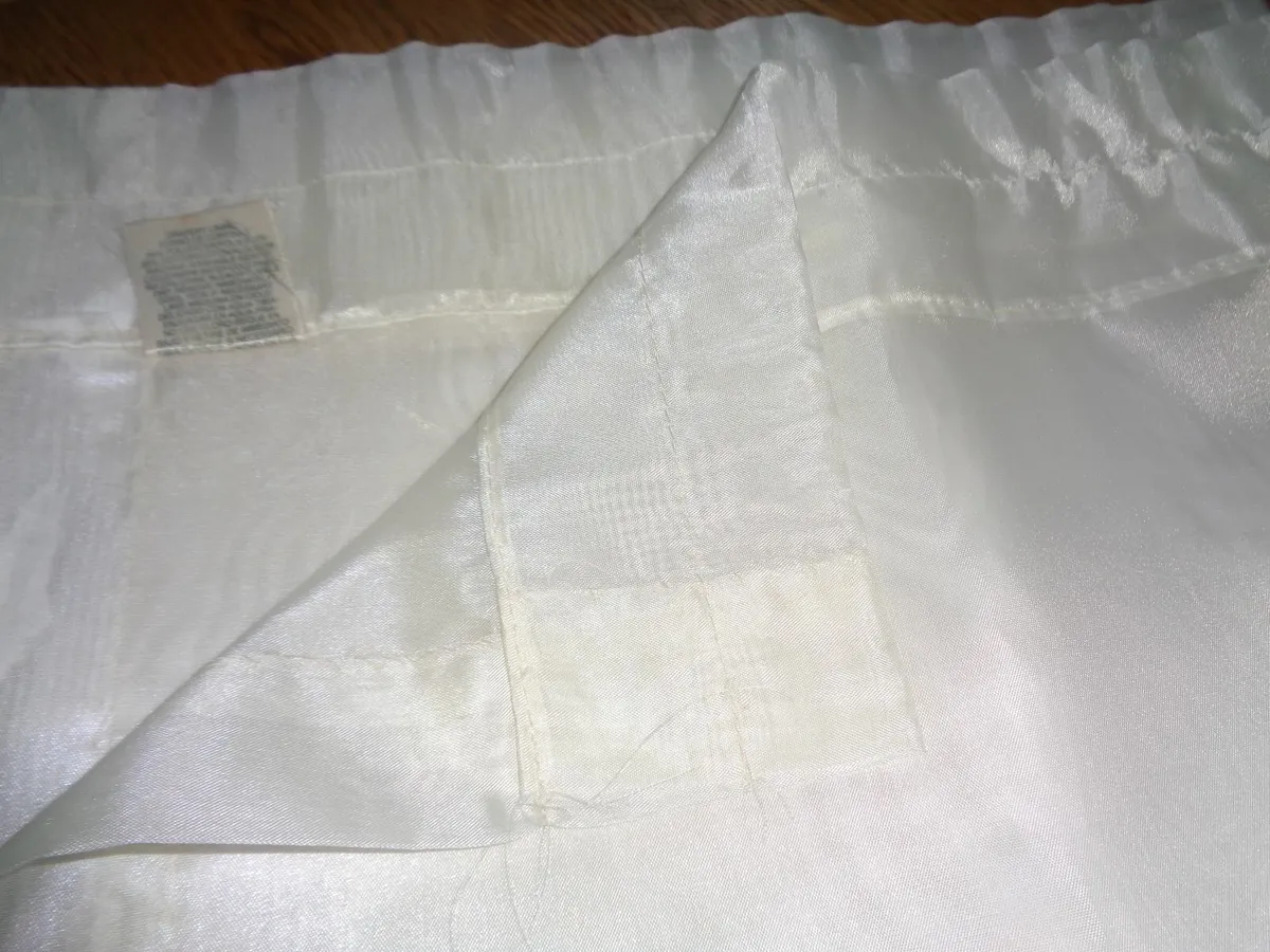 Cream Sheer Curtain for Sale - Image 3