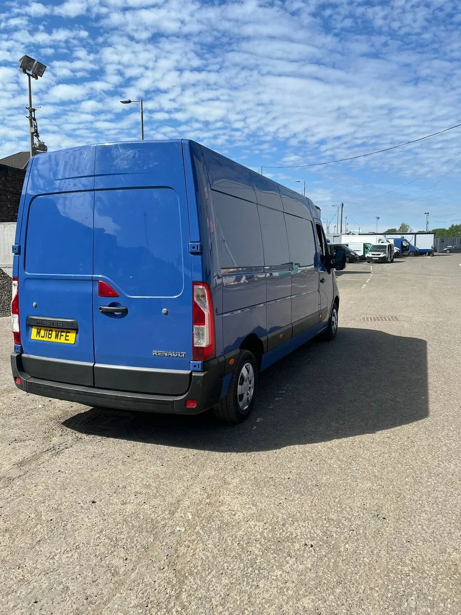 2018 renault master lwb 2.3 145bhp - Image 3