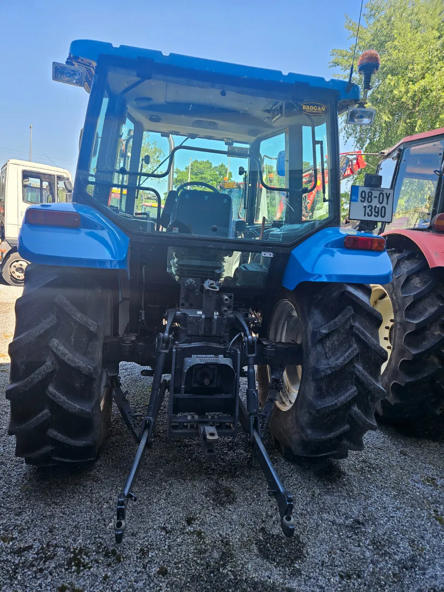 Tractors - Image 4