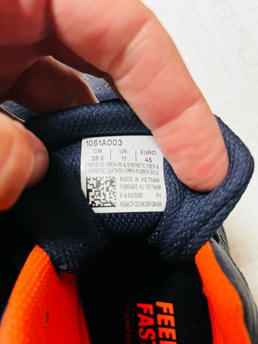 ASICS Runners. Size 11. Men’s. Like New. - Image 4