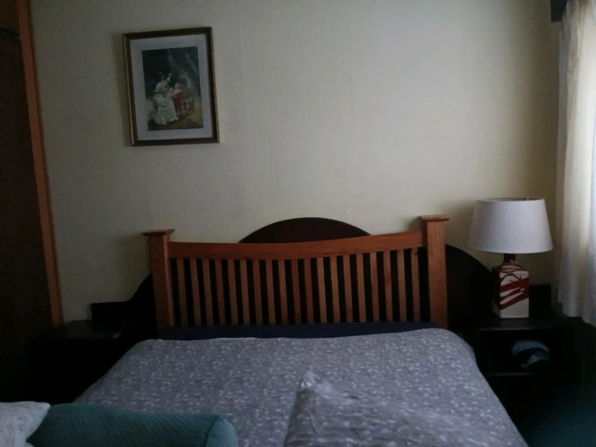 Bed - Image 2