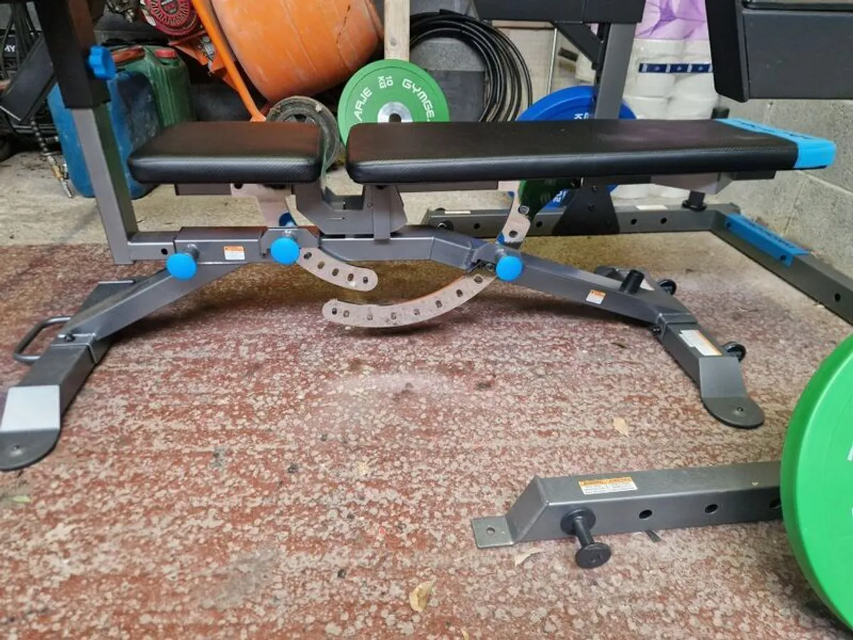 Weight bench, Olympic bar, Squat rack - Image 1