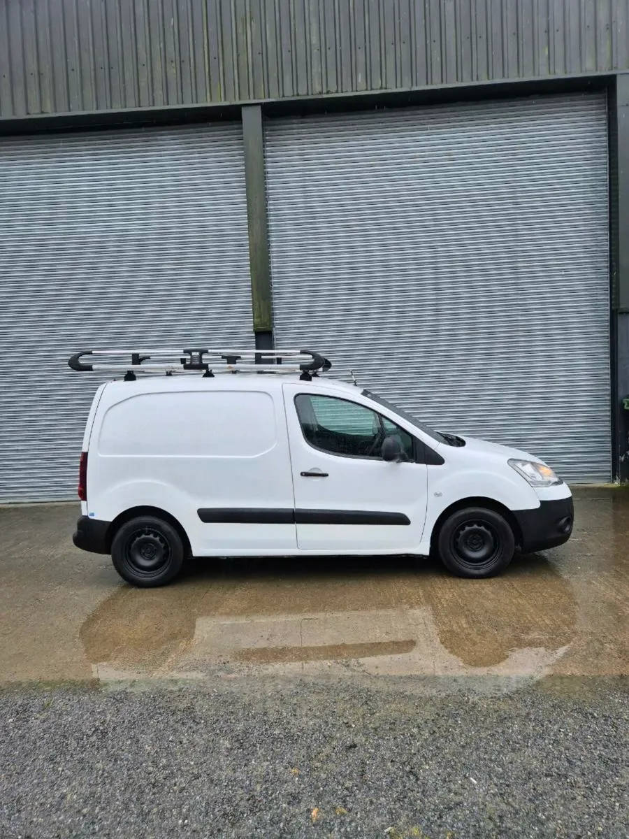 CITREON BERLINGO ***3 SEATER*** - Image 3