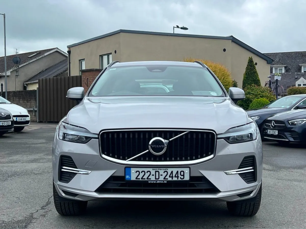 Volvo XC60 B4 Diesel Mhev Core 5DR Auto  low Kms - Image 2