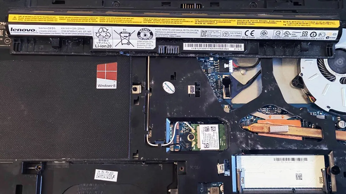 Laptop Lenovo 20351 G50-70 Core i3 not working - Image 2