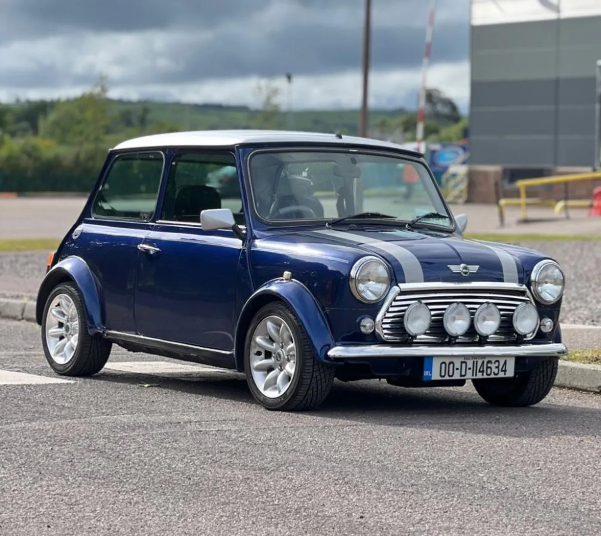 Austin Cooper 2000 - Image 1