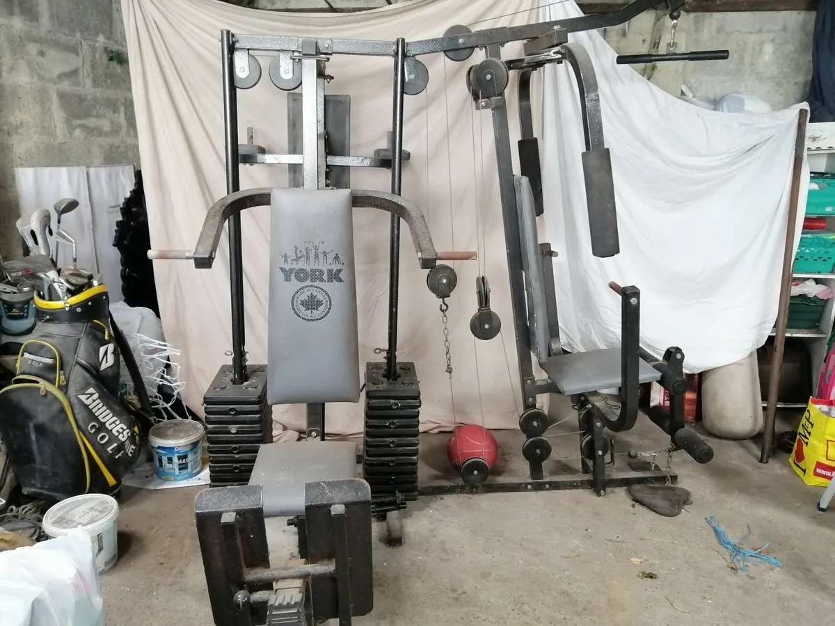 York weight home Gym - Image 1