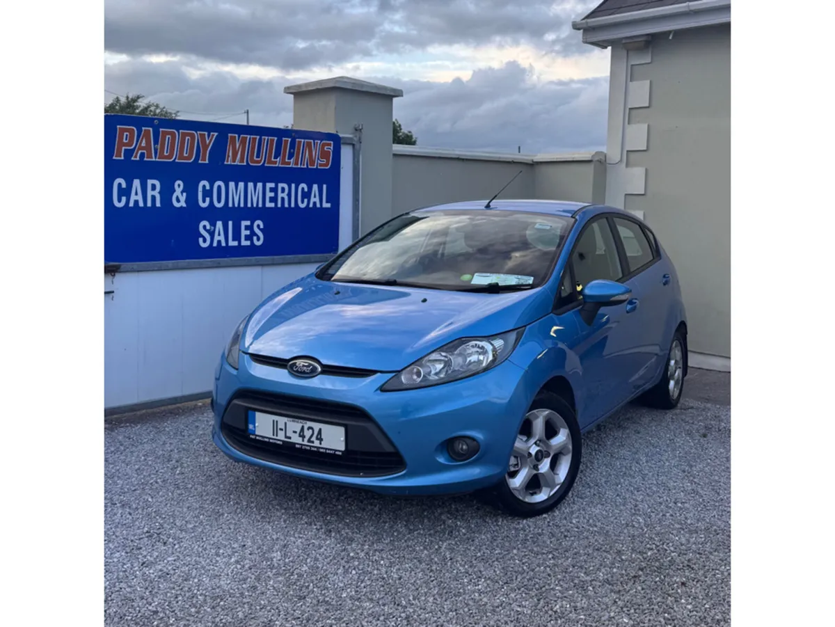 Ford Fiesta 1.25 ONLY 92KMS - Image 2