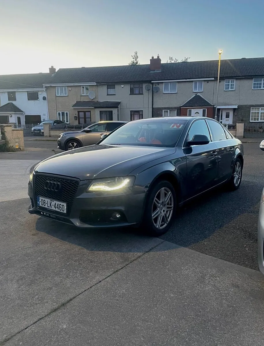 Audi A4 B8 model - Image 1