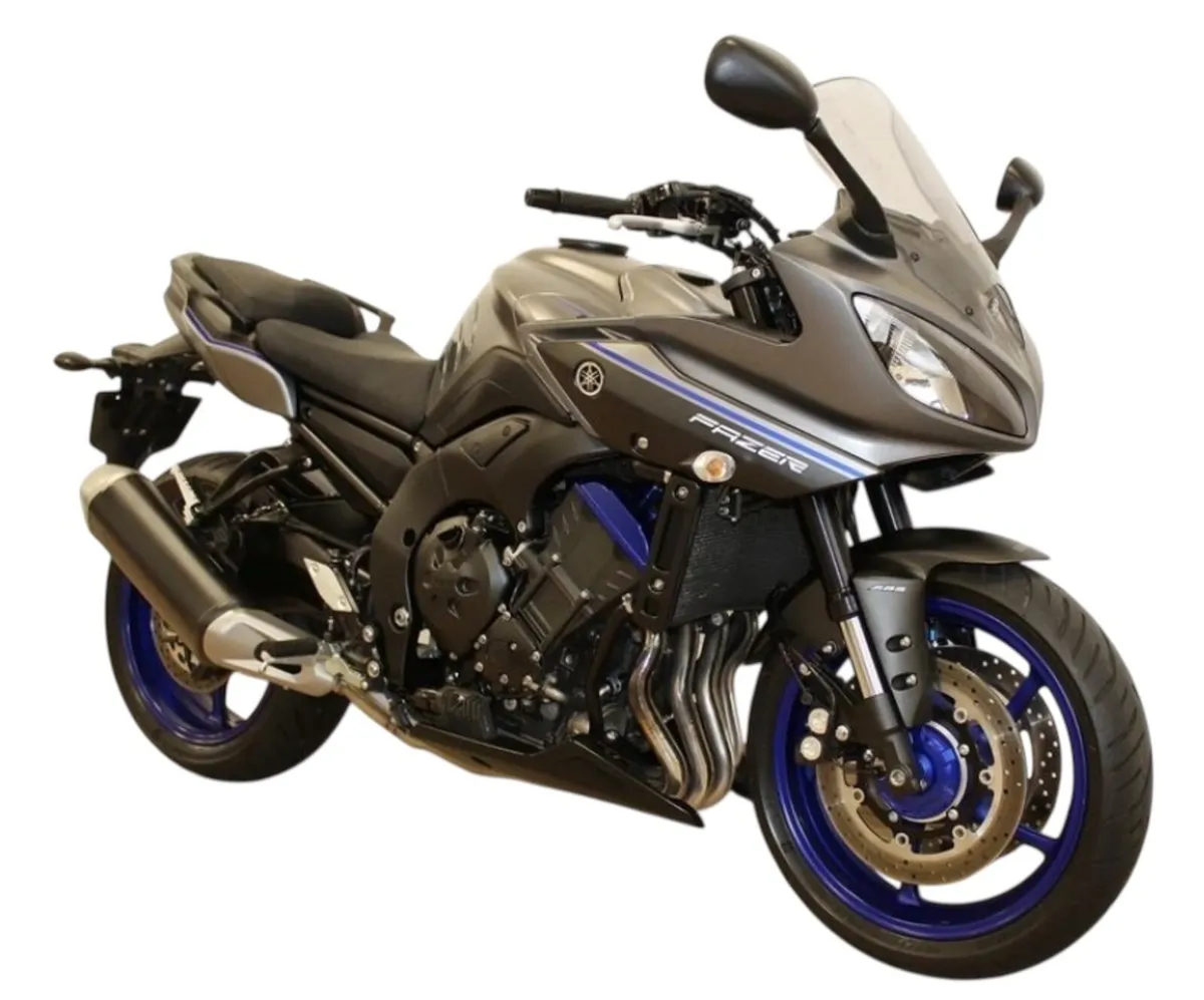 Yamaha FZ8 SilverBlue Edition - Image 2