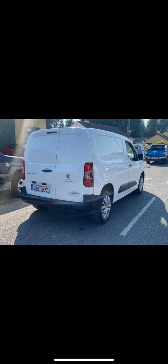 2021 Peugeot Partner Pro - Image 3
