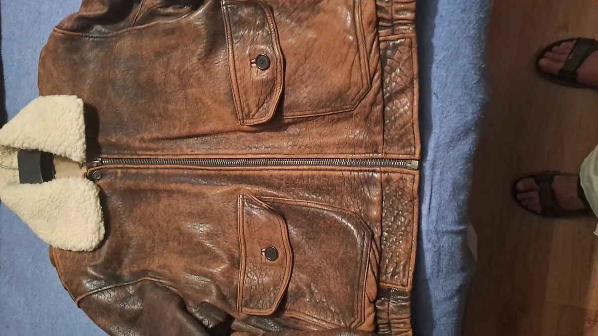 Leather jacket large - Image 2