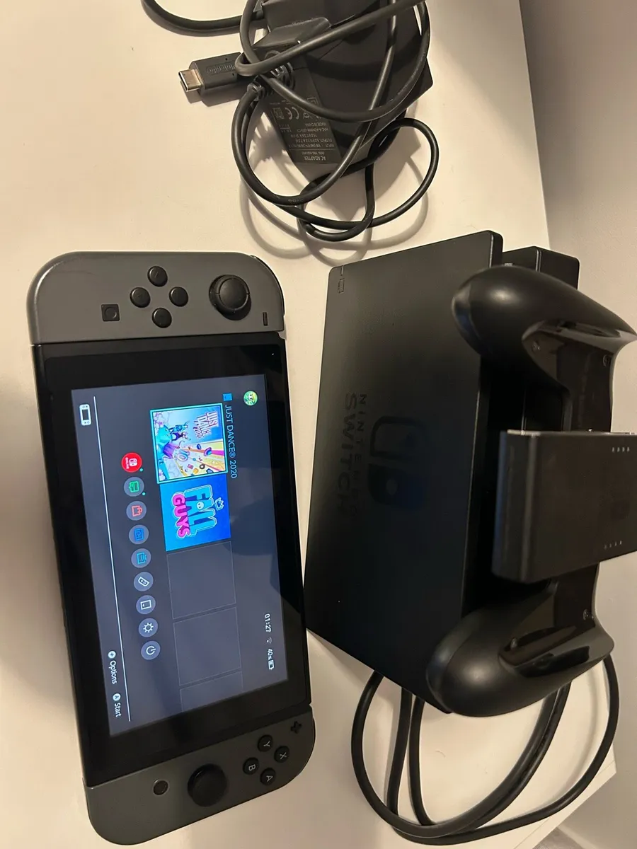 Nintendo Switch - Image 1