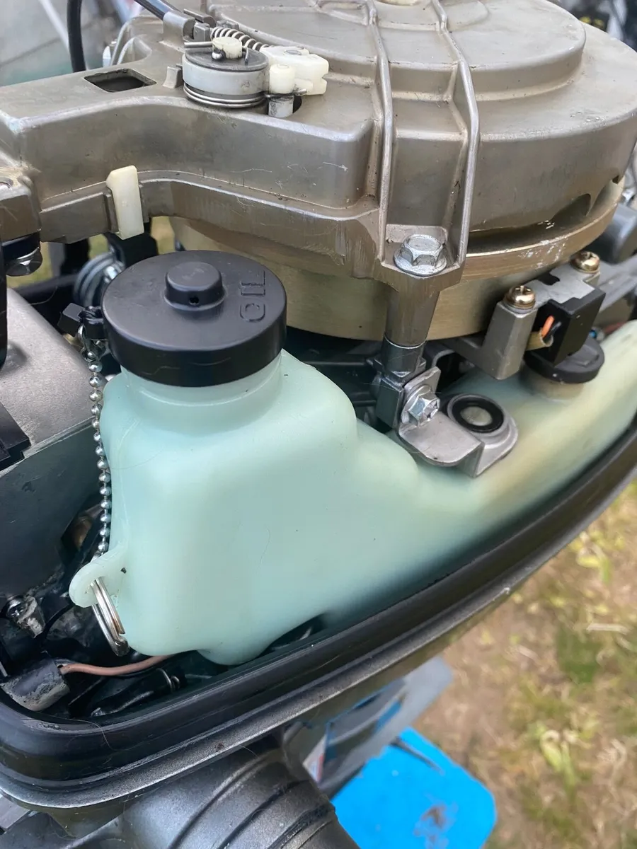 Outboard engine - Image 3