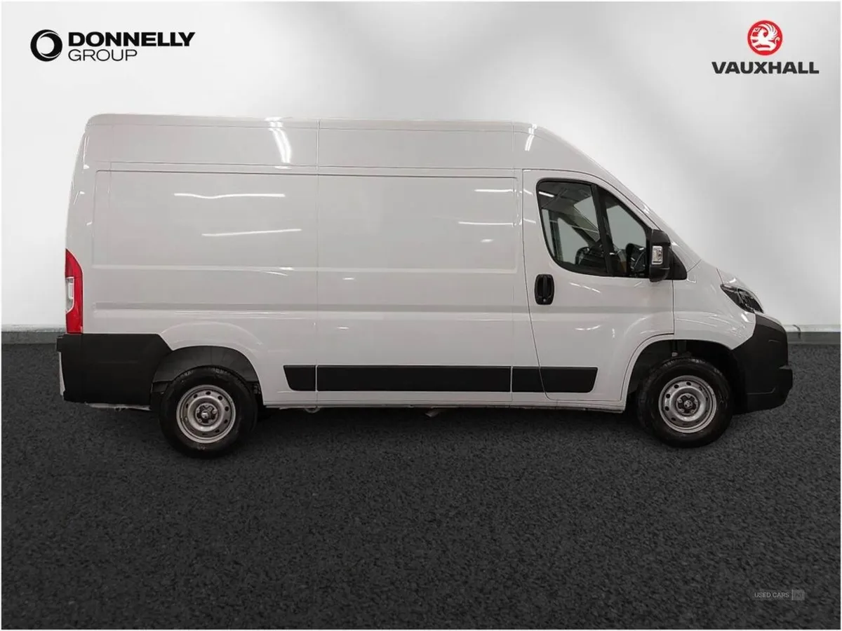 Vauxhall Movano 2.2 Turbo D 140ps H2 Van Prime - Image 3