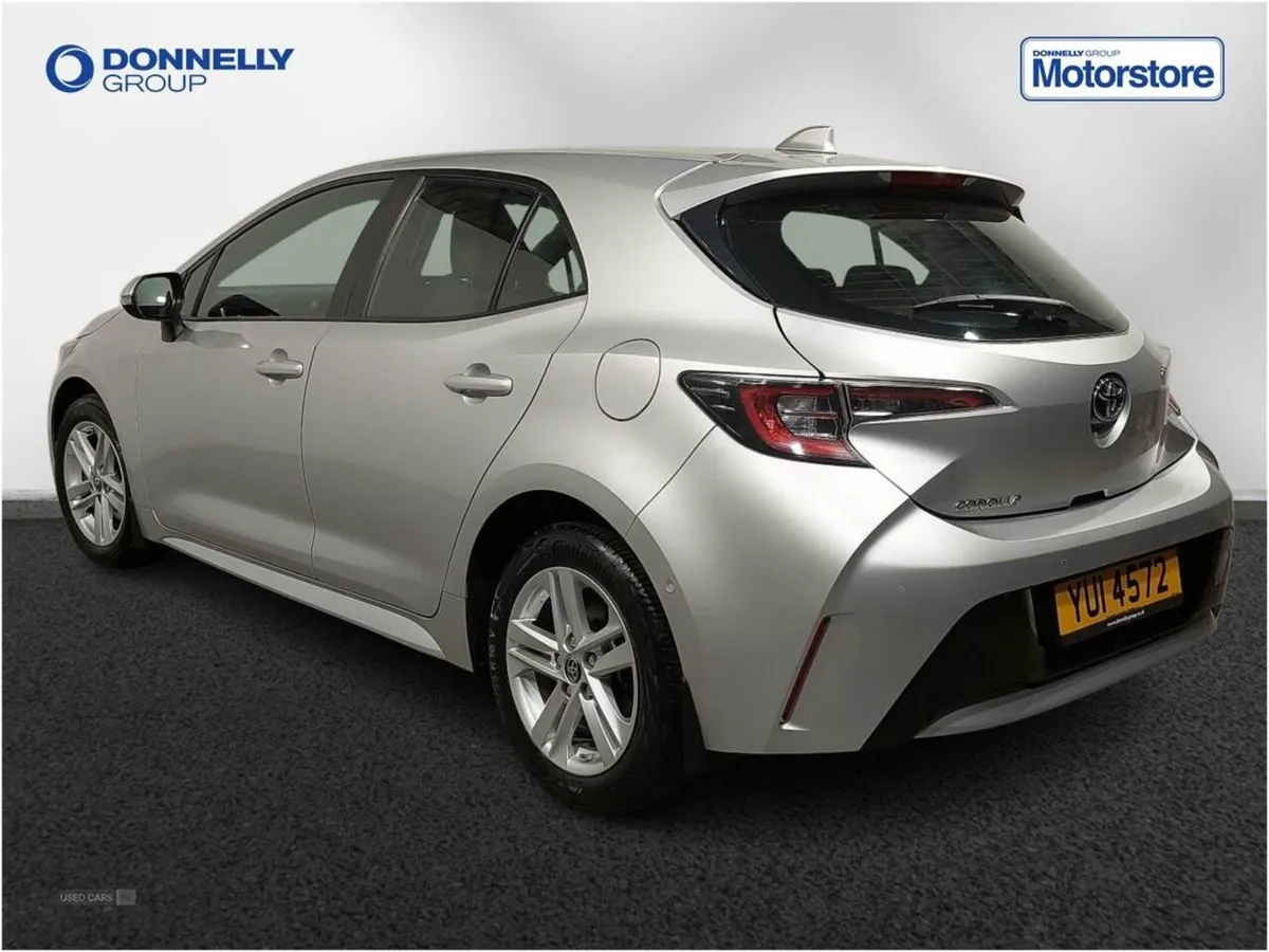 Toyota Corolla 1.2t Vvt-i Icon Tech 5dr - Image 2