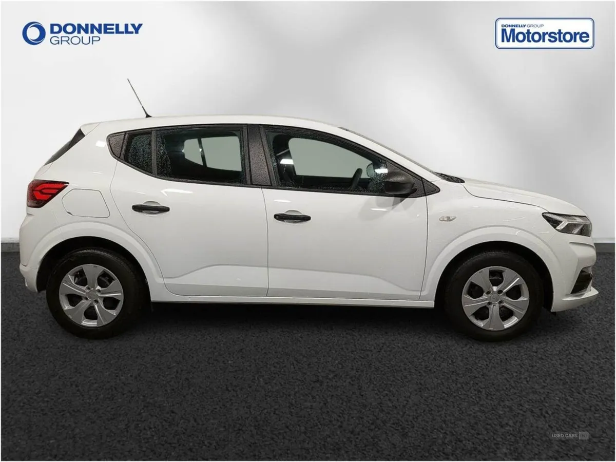 Dacia Sandero 1.0 Tce Essential 5dr - Image 3