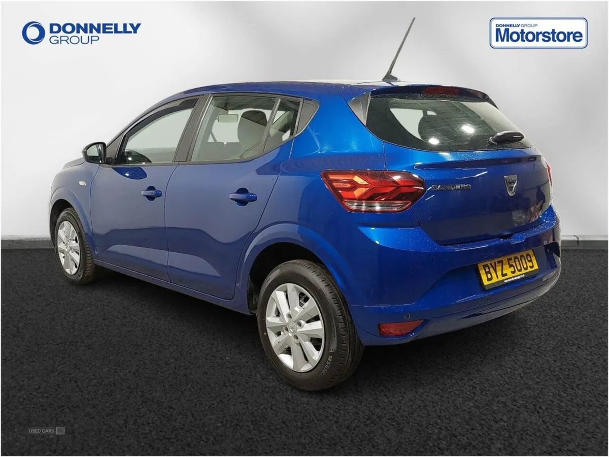 Dacia Sandero 1.0 TCe Comfort 5dr - Image 2