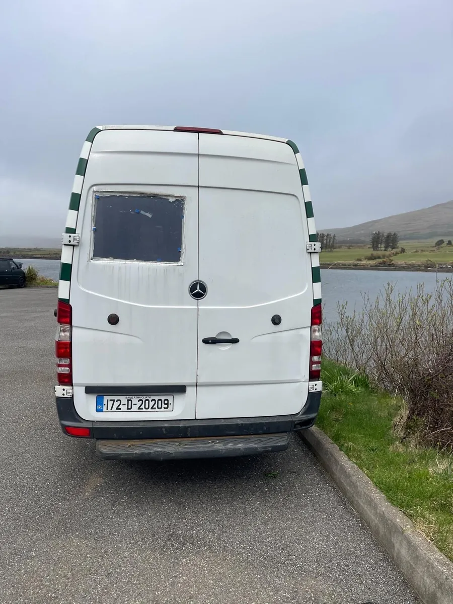 Mercedes sprinter2017 low mileage campervan - Image 2