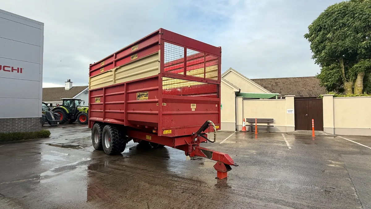 Herron Silage Trailer - Image 2