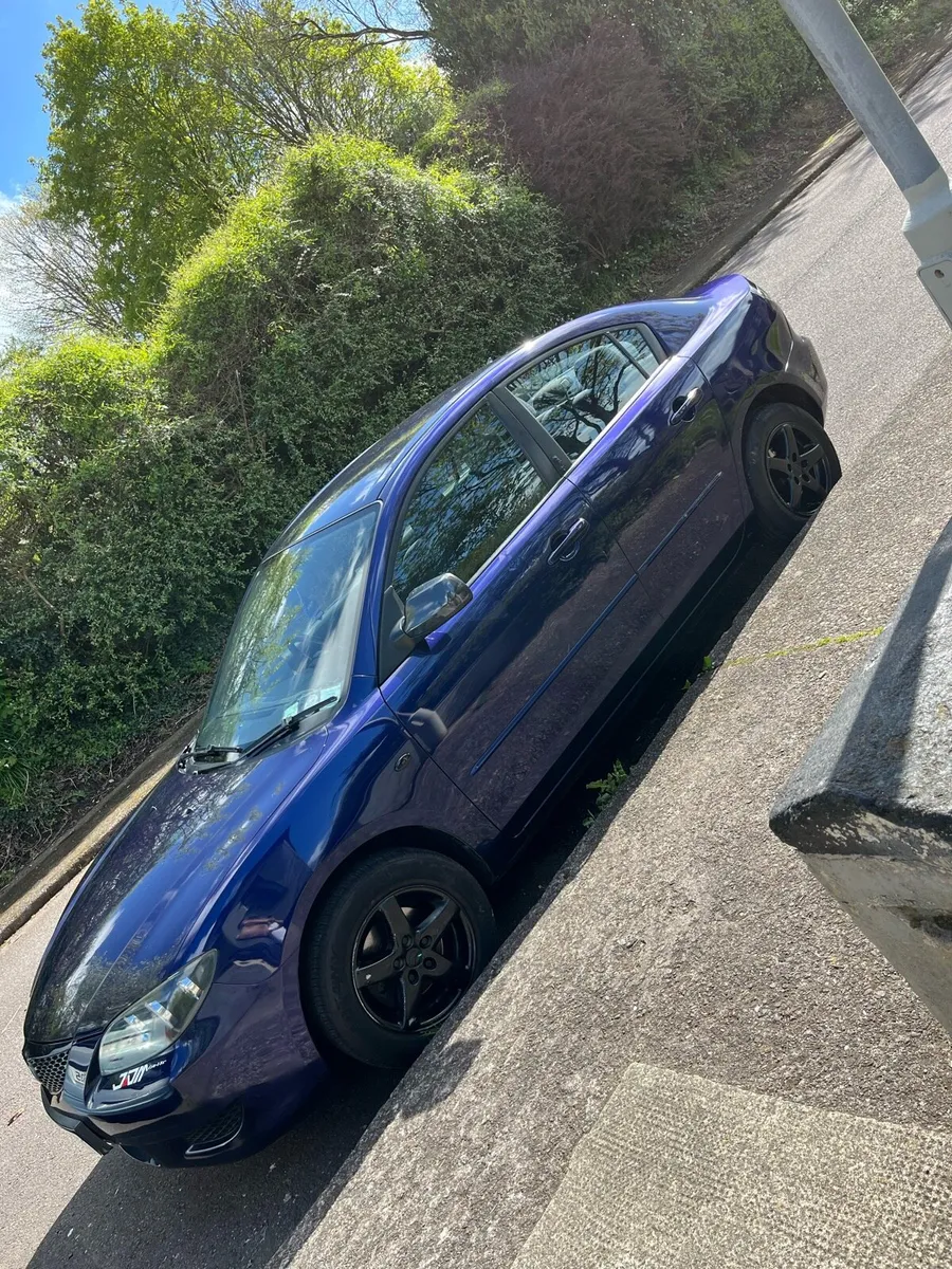 Mazda 3 2004 - Image 3