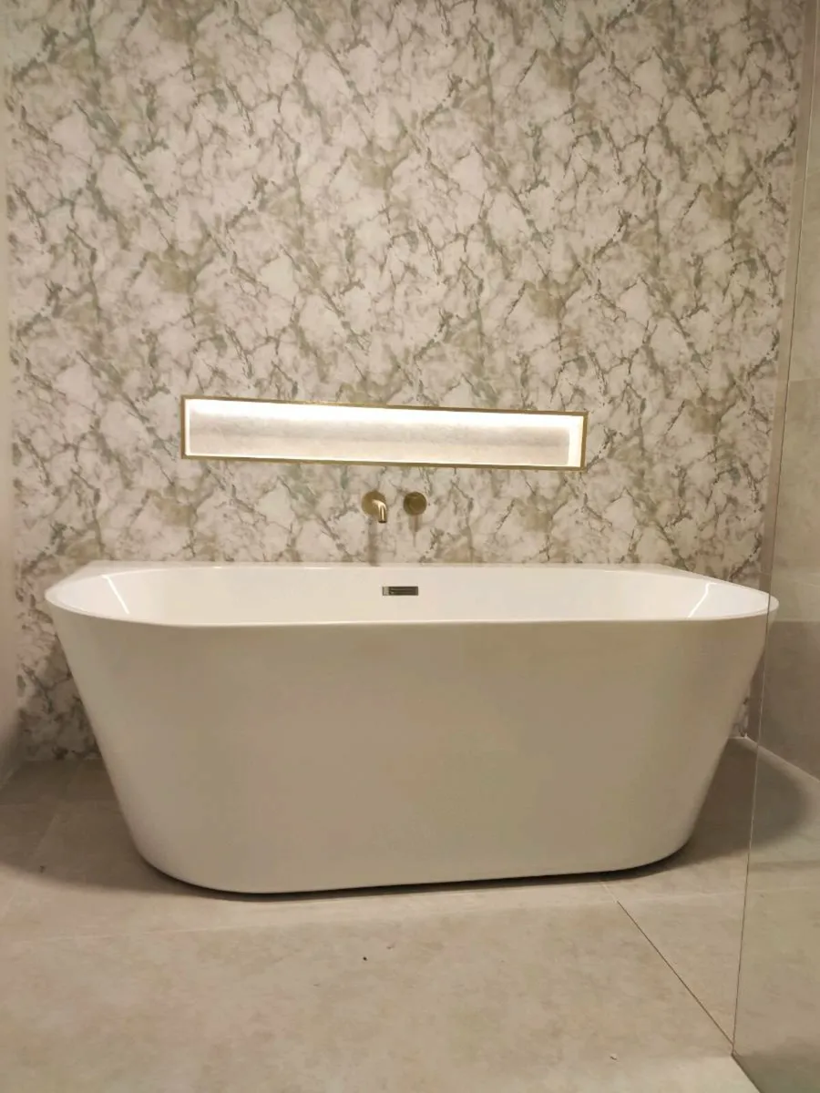 BathTub - Image 2