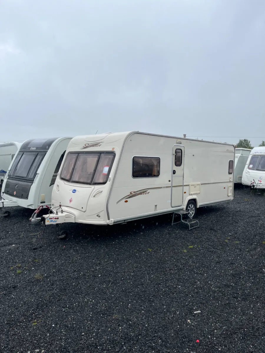 Bailey Senator 4/5 Berth Fixed Bed Caravan - Image 1