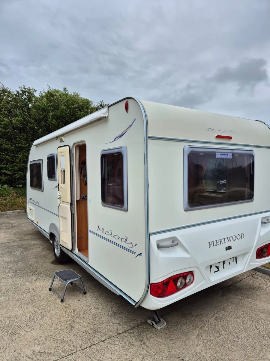 2009 5 breath fleet would caravan with mover - Image 2