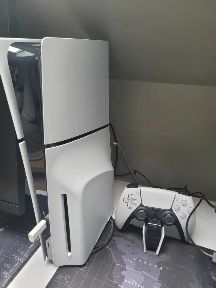 Playstation  Ps5 1 Tb - Image 1