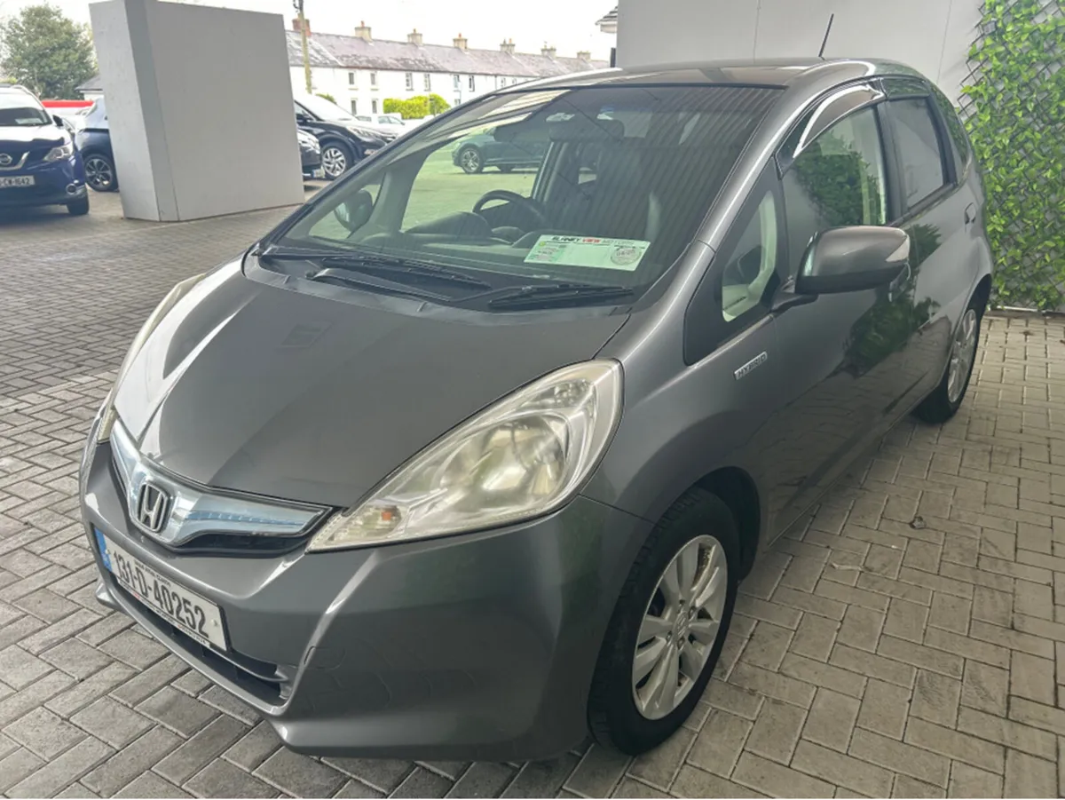 Honda Jazz DAA-GP1 CVT HYBRID 5DR AUTO - Image 2