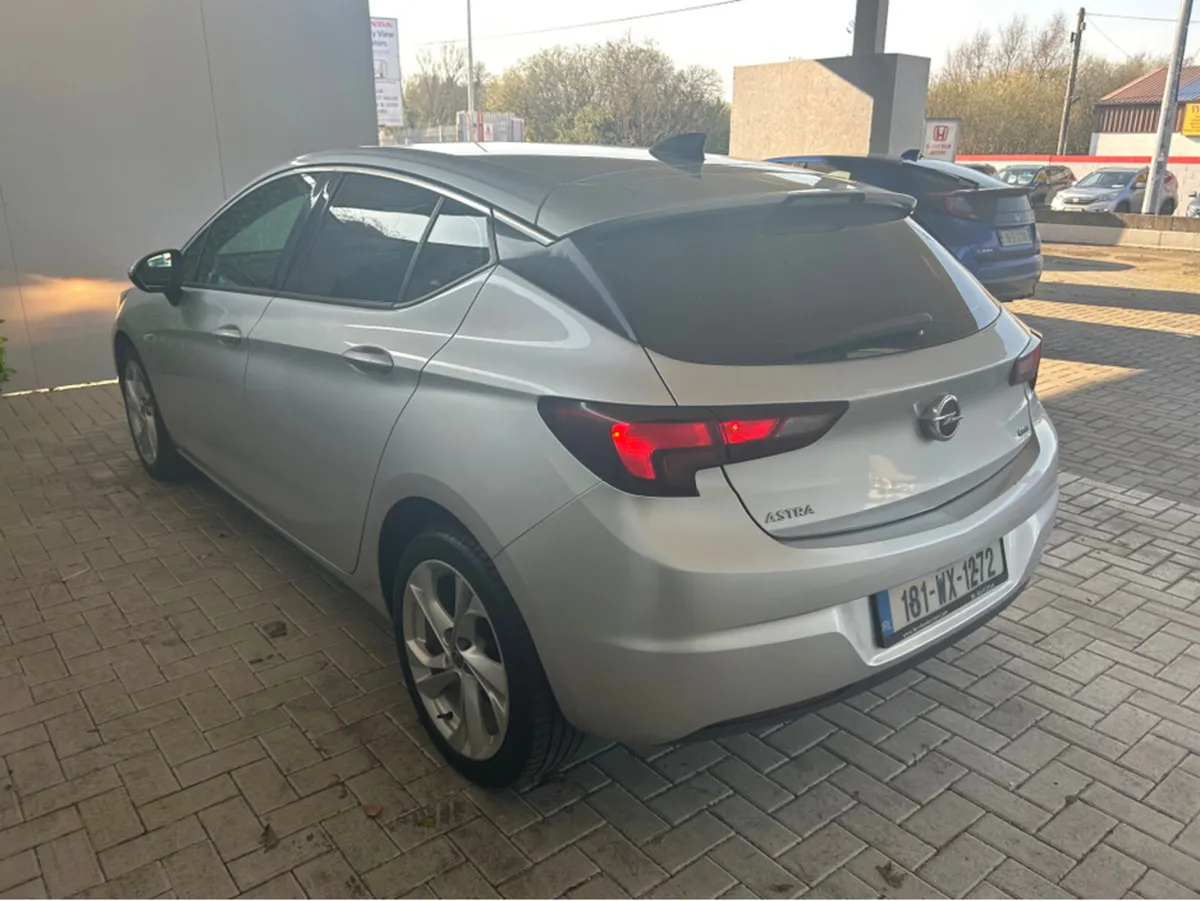 Opel Astra ASTRA+ SRI 1.6 CDTI 110PS 5DR - Image 4
