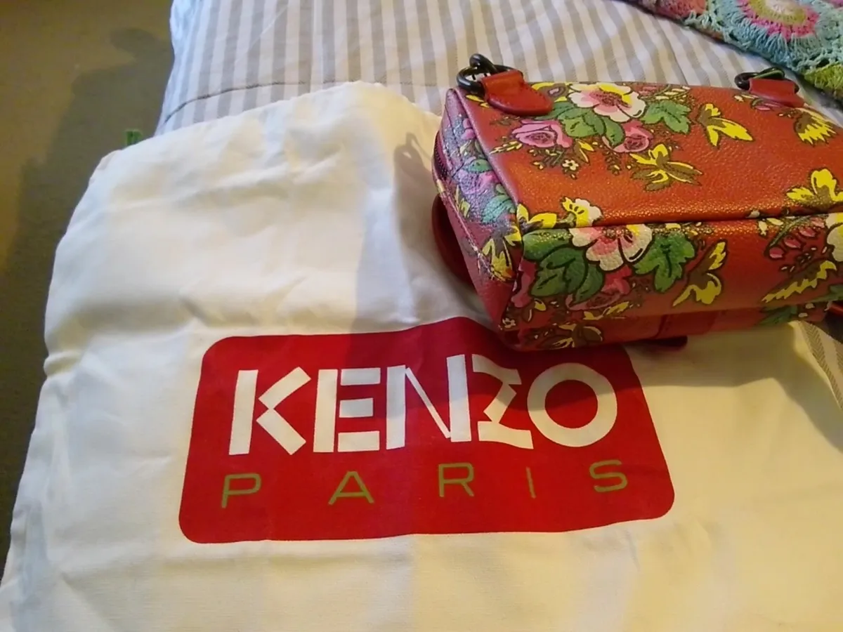 KENZO DESIGNER RED FLORAL CROSSBODY BAG NEW - Image 4