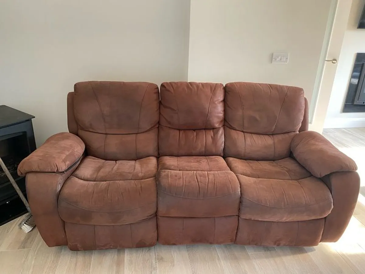 Free 3 seater recliner sofa - Image 2