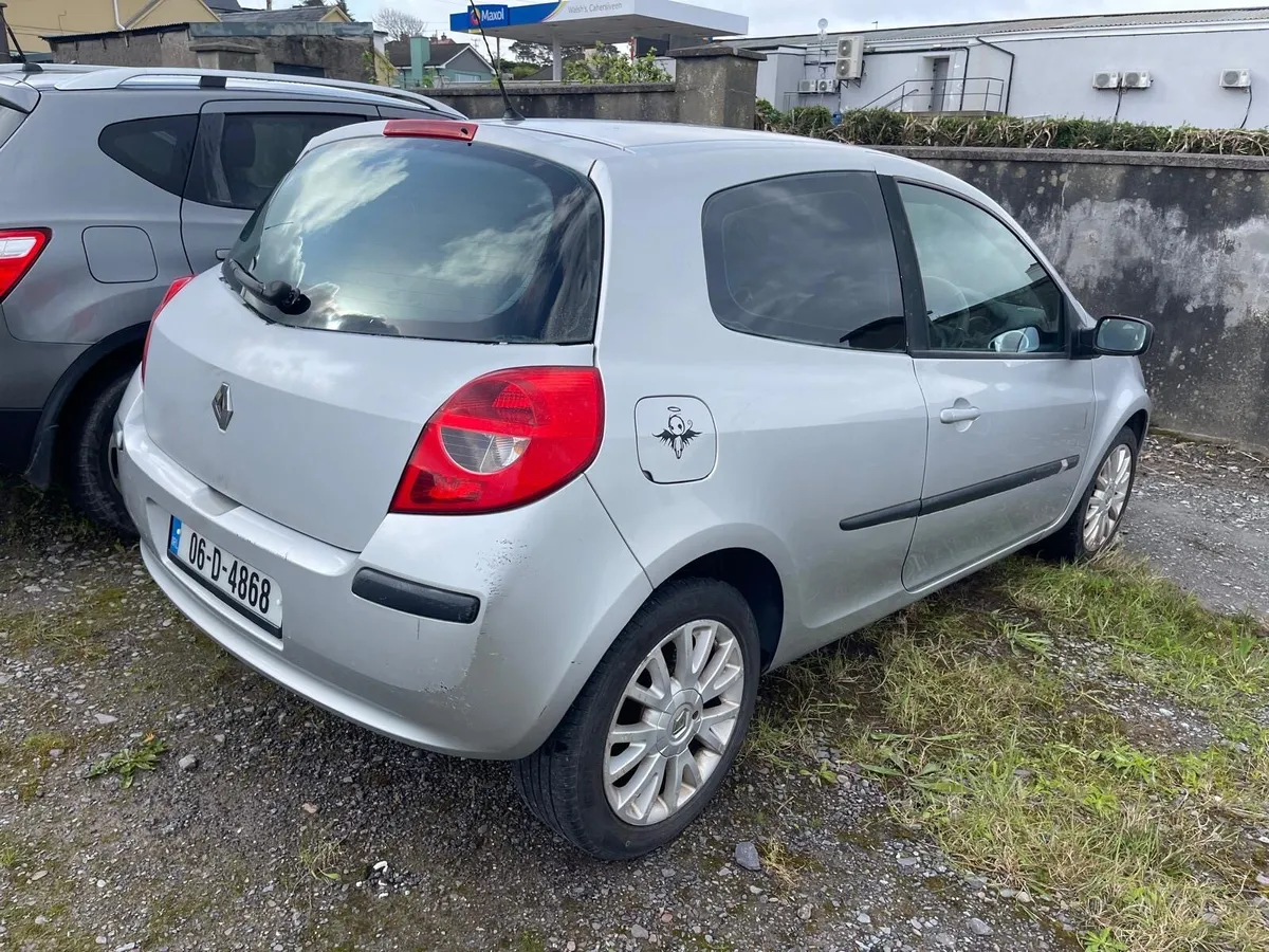 Car - Image 3