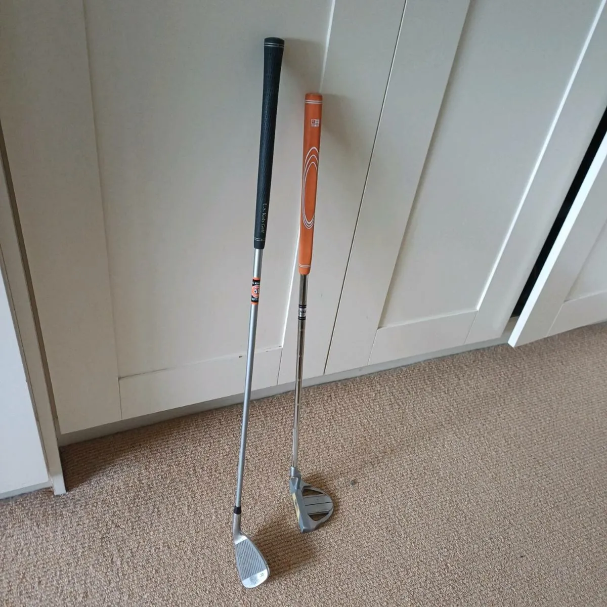 Child's Left Hand Clubs - Image 1