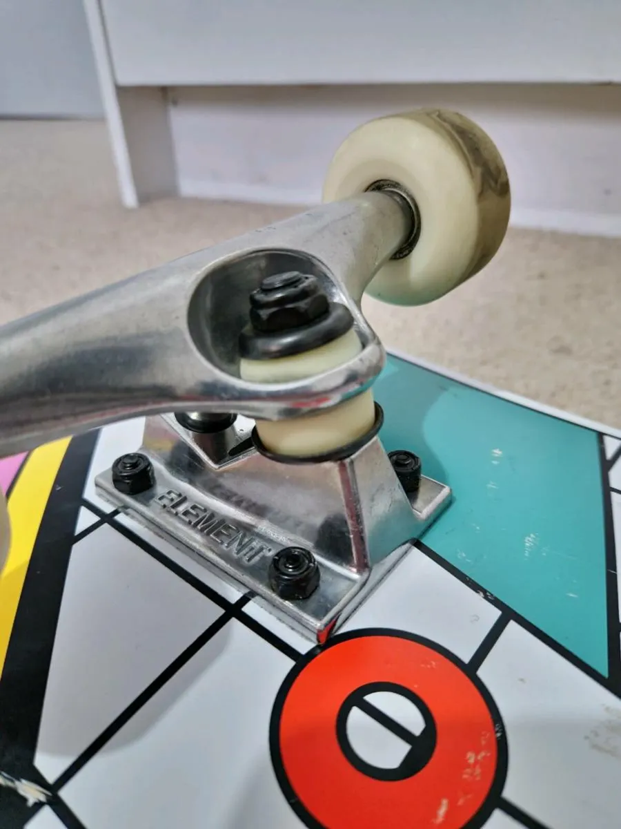 Element 7.75" Skateboard - Image 3