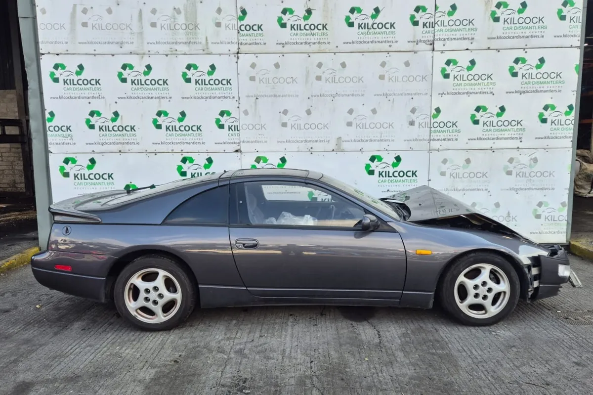 1989 NISSAN 300ZX - Image 2