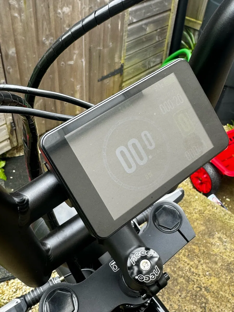 E Bike - Image 2
