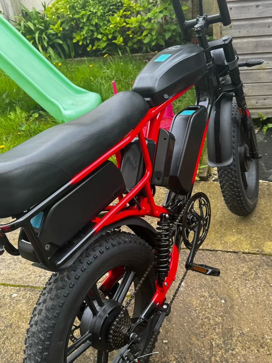 E Bike - Image 3