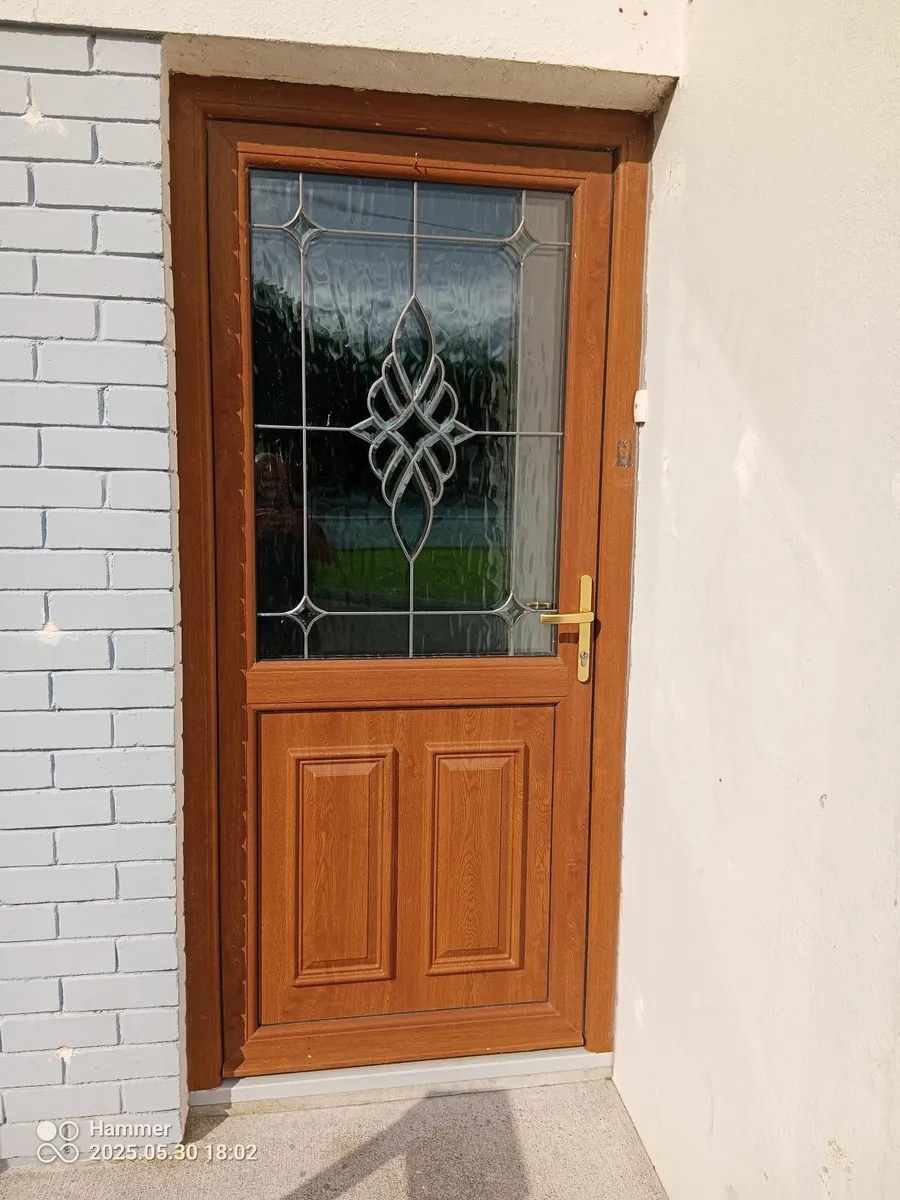Front door externall - Image 1
