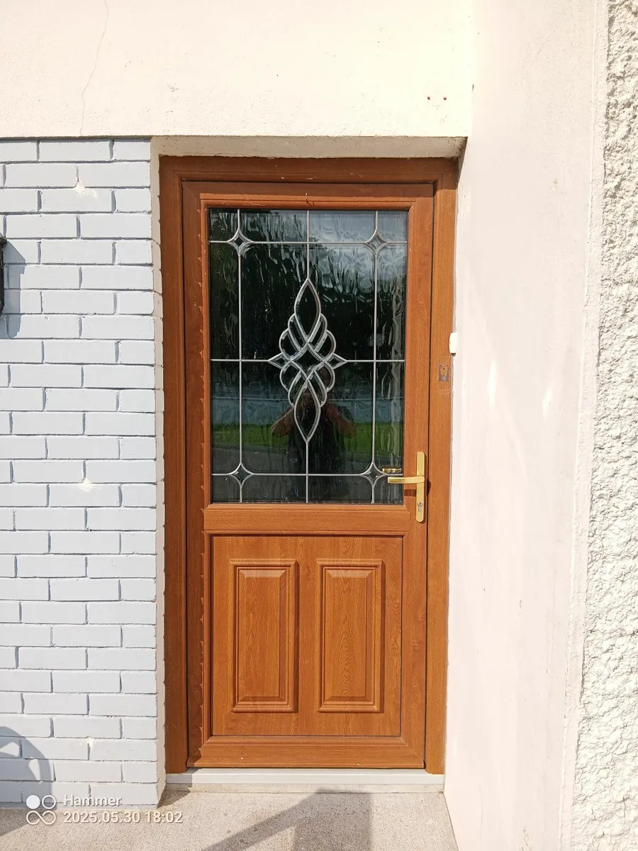 Front door externall - Image 2