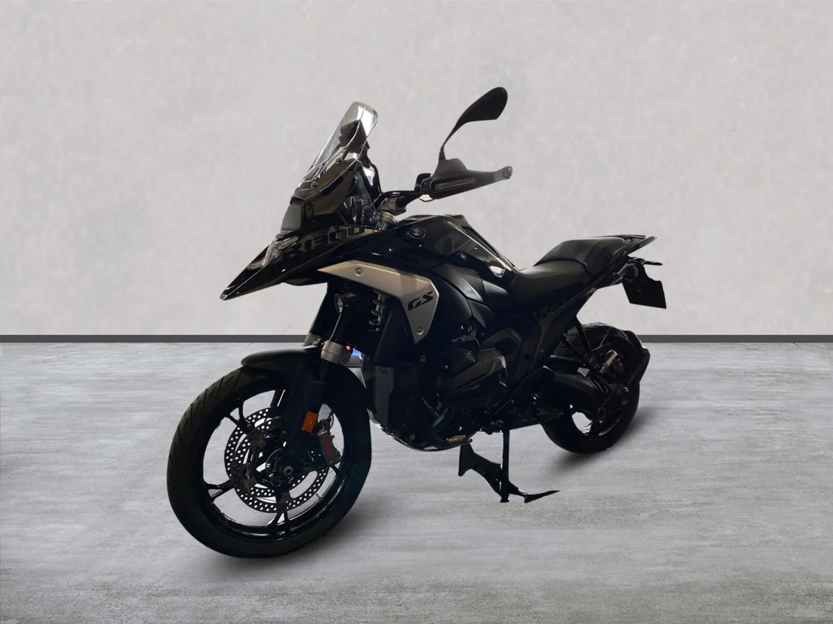 2024 BMW R1300GS TE with Extras! - Image 4