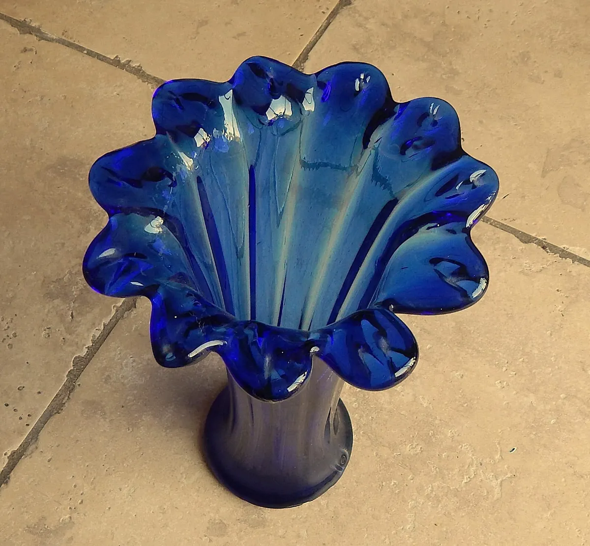 Blue Glass Hand Blown Splash Vase - Image 2