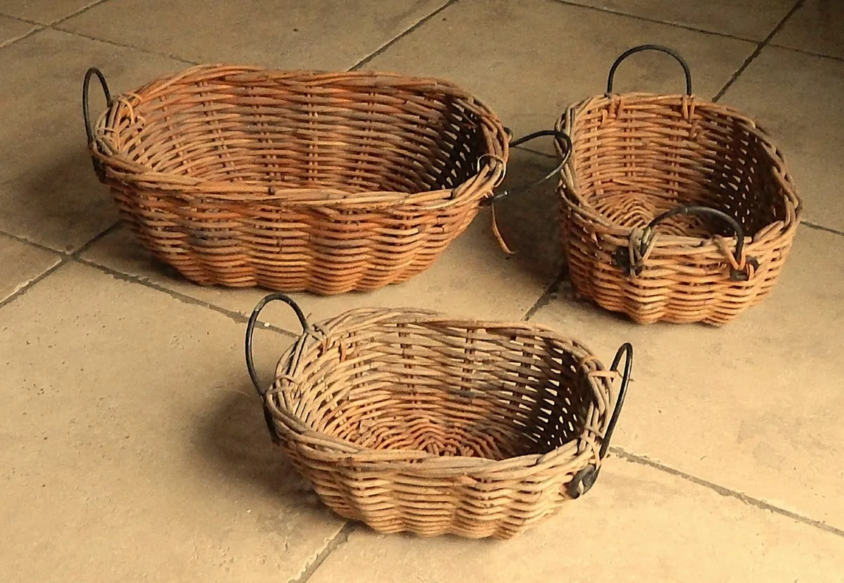 Set of 3 Vintage Wicker Baskets with Metal Handles - Image 1