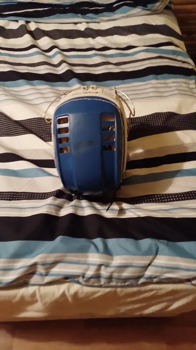 Cooper hurling helmet - Image 2